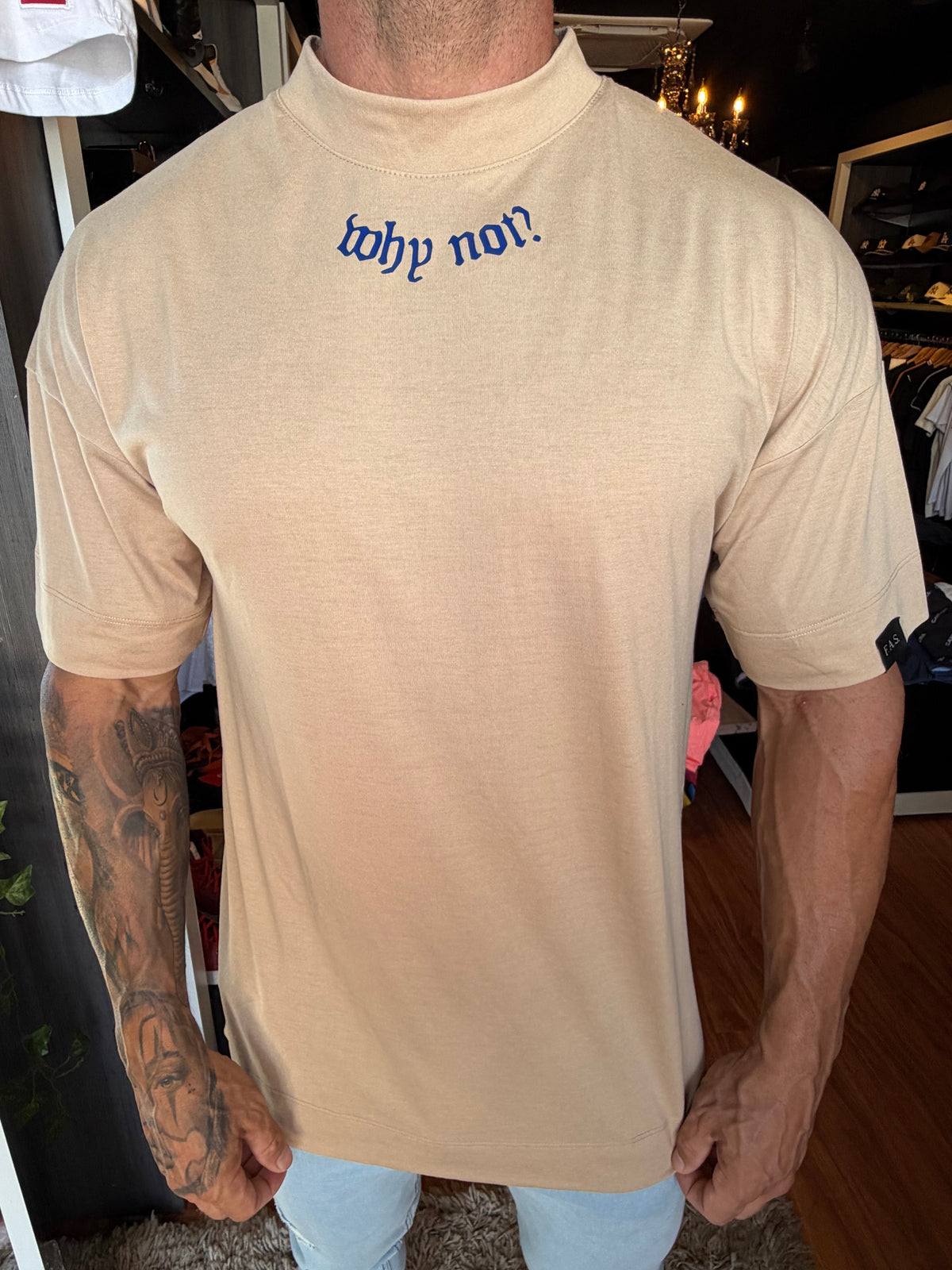 Camiseta oversized Why Not? Desert marrom claro