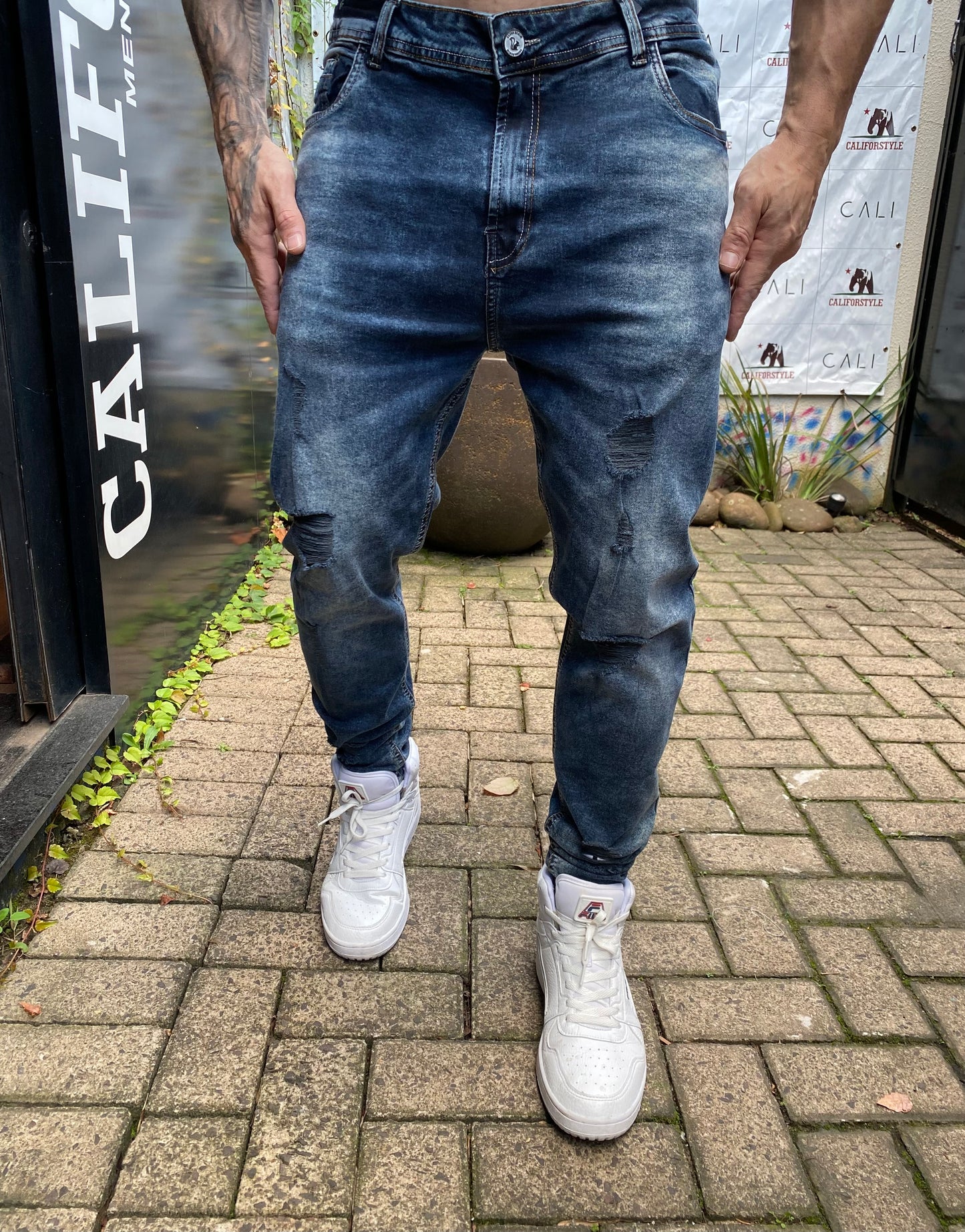 Calça Jeans Skinny Destroyer
