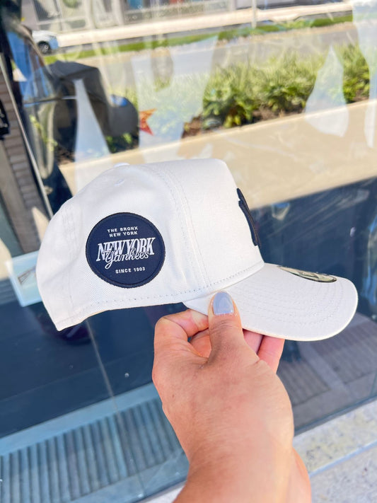 Boné New Era NY Eframe White