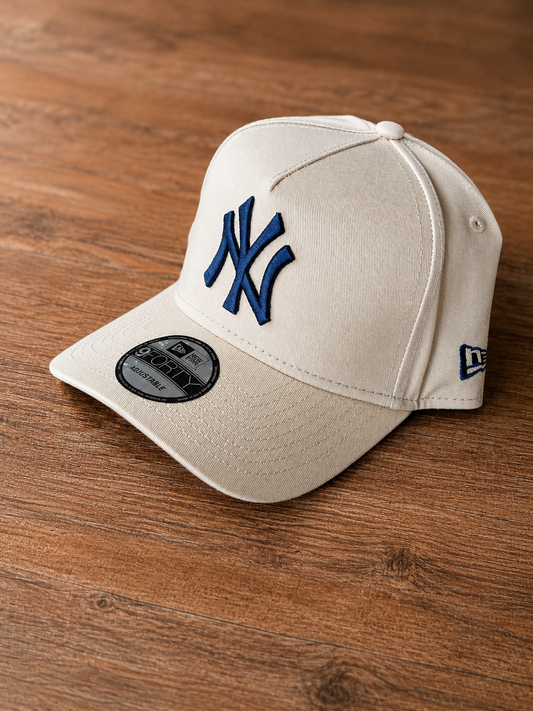 Boné NY Yankees Beige