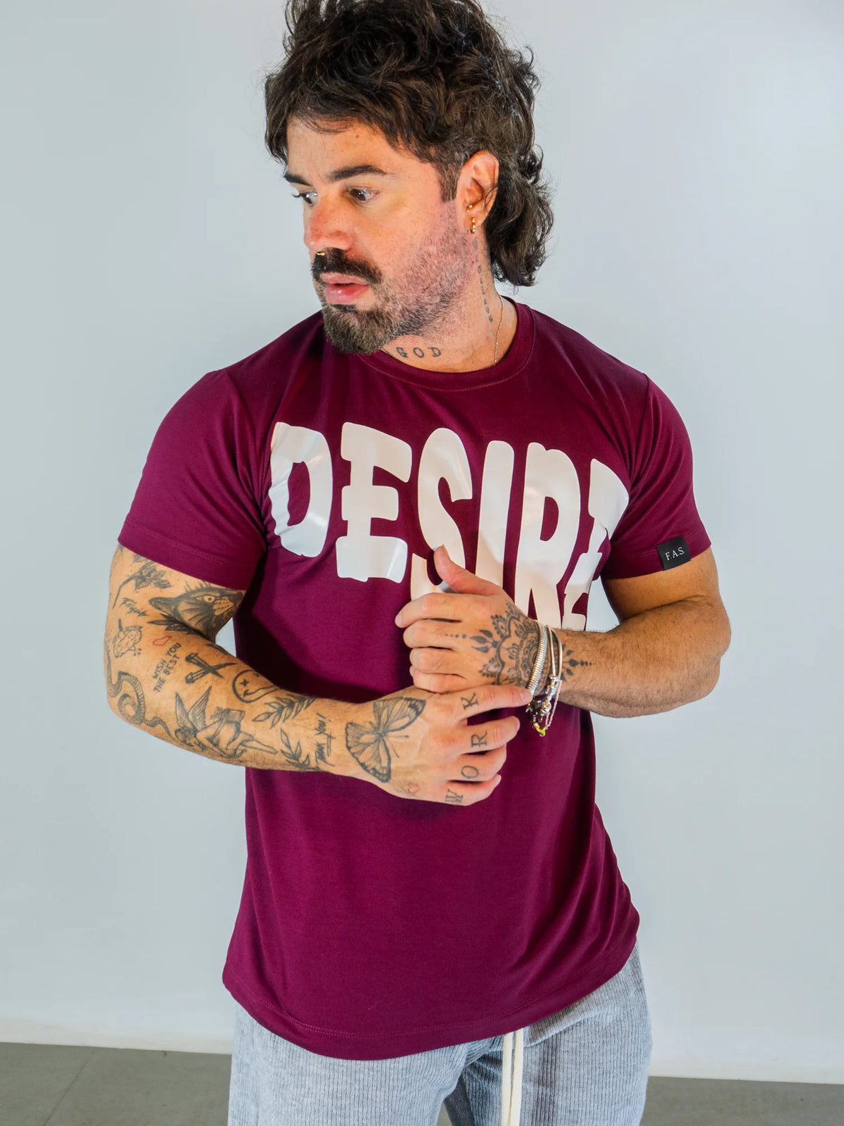 Camiseta Desire Bold - Bordô
