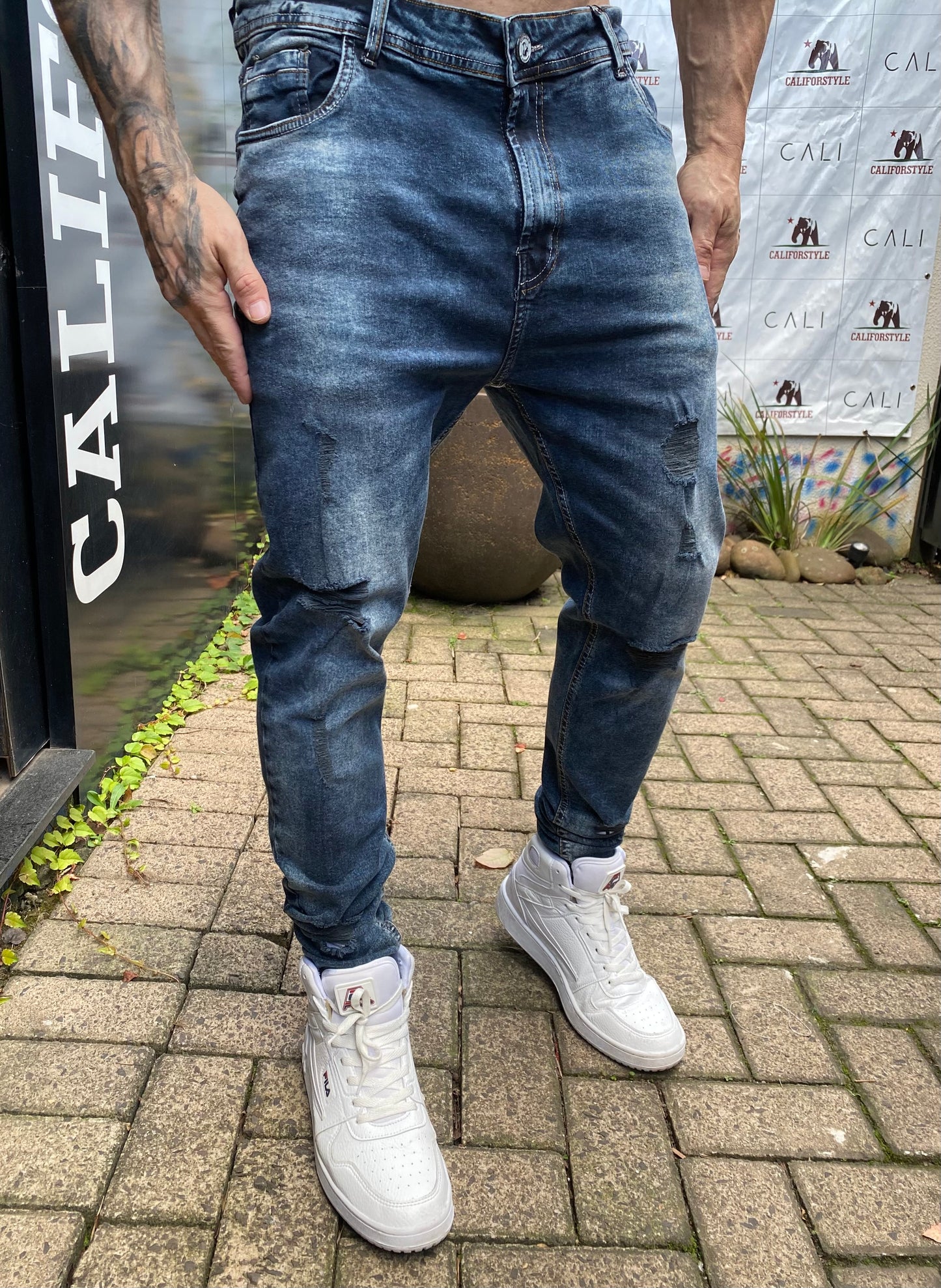Calça Jeans Skinny Destroyer