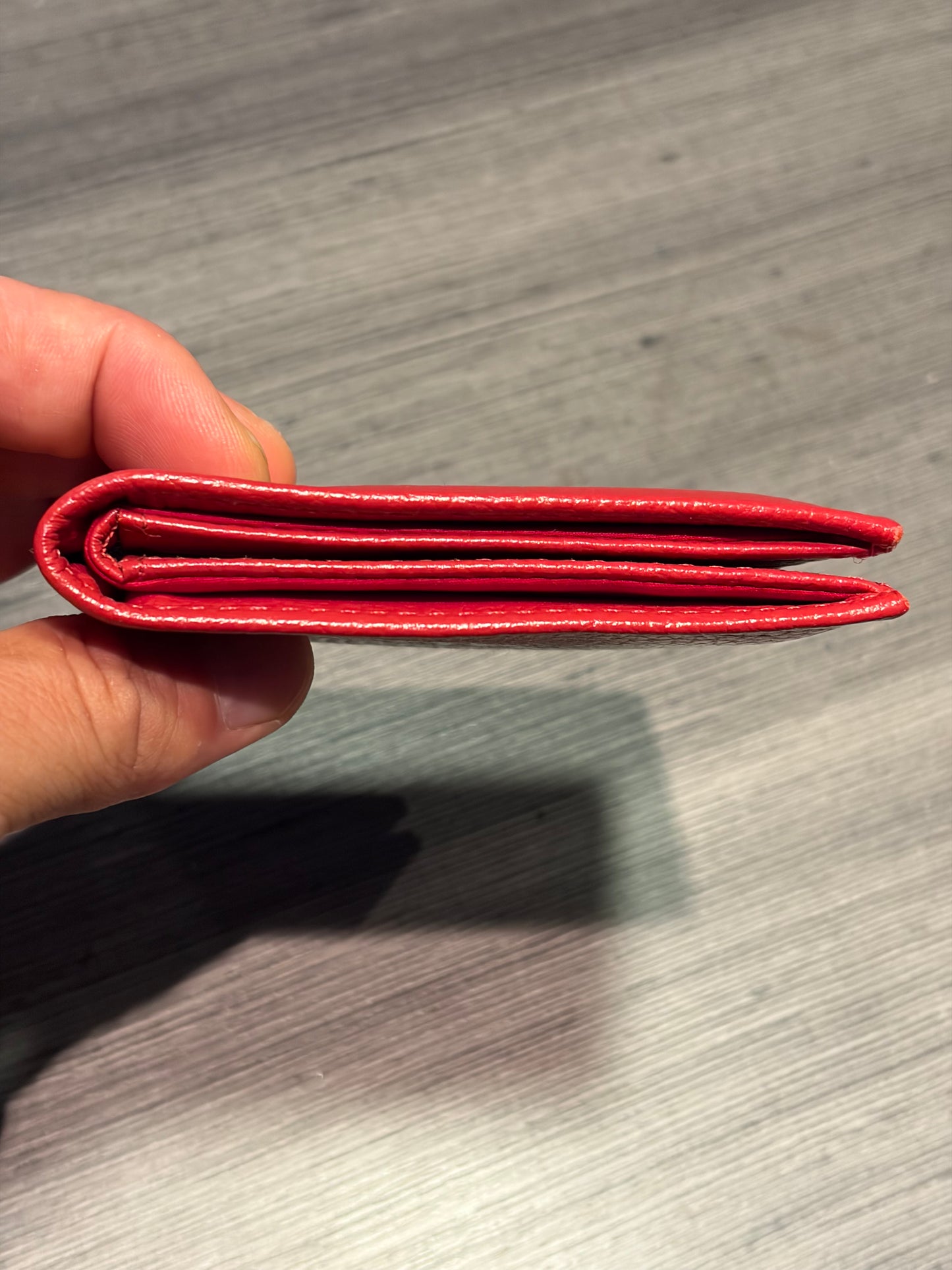 Carteira Red Logo em couro