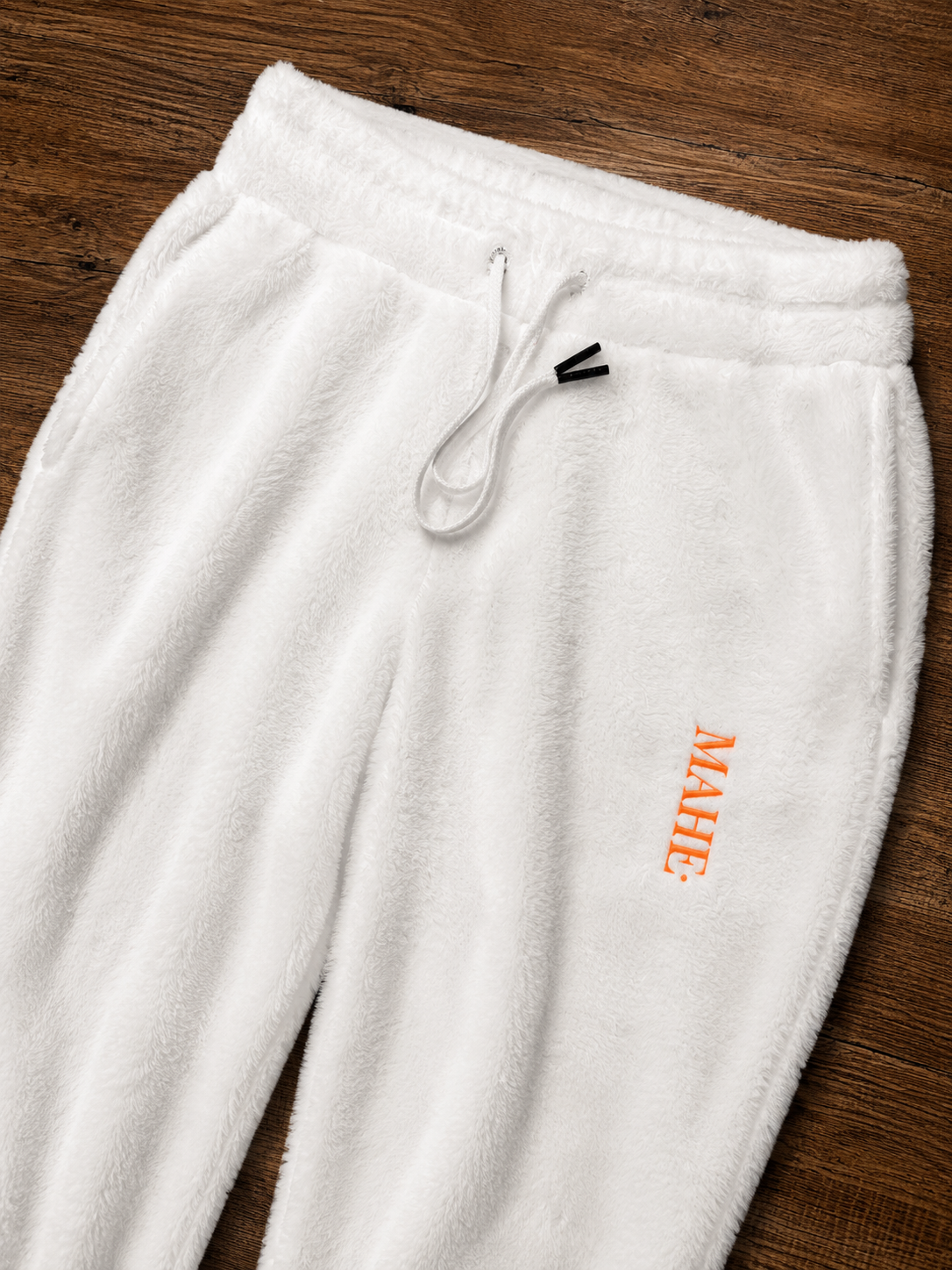Calça Mahe Peluciada White Orange