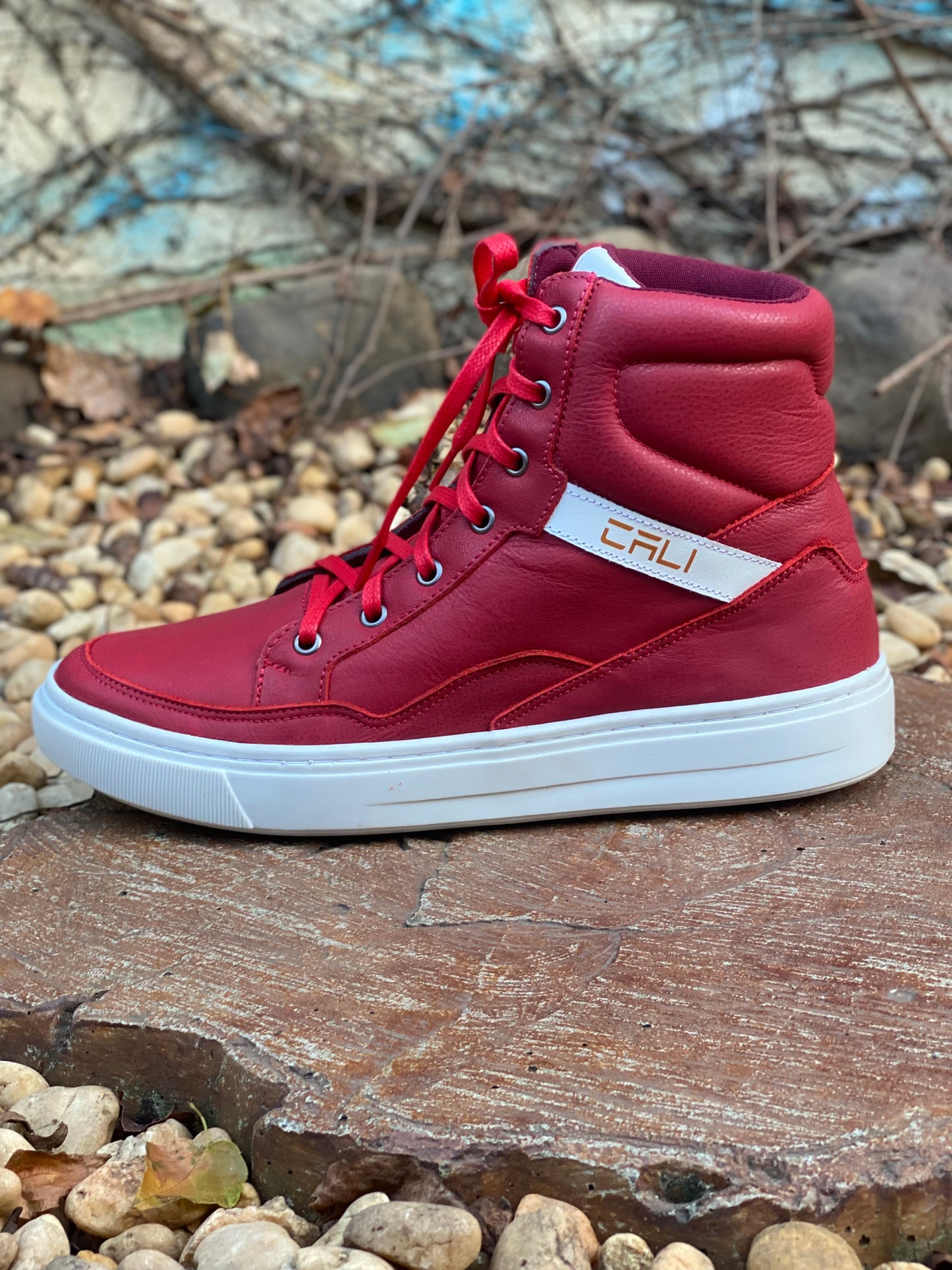 Tênis Cali Red em Couro