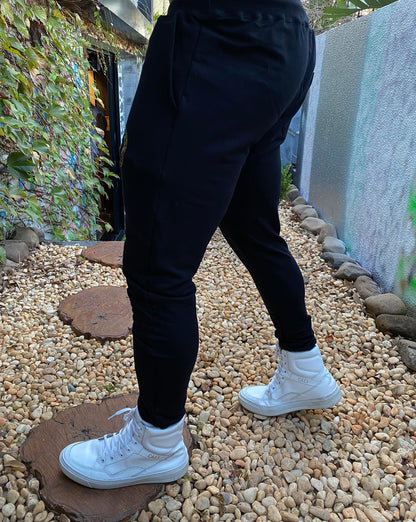 Calça Mahe Moletom Black Gold