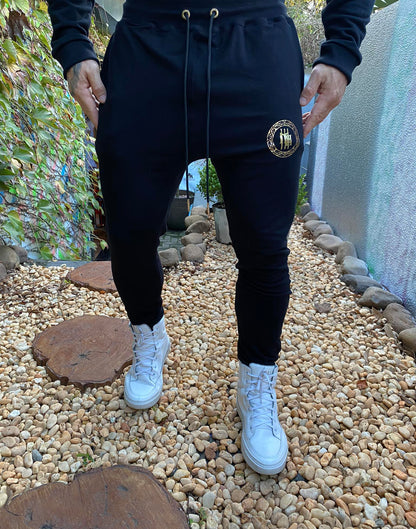 Calça Mahe Moletom Black Gold