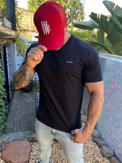 Camiseta Calvin Klein Gola V Preto