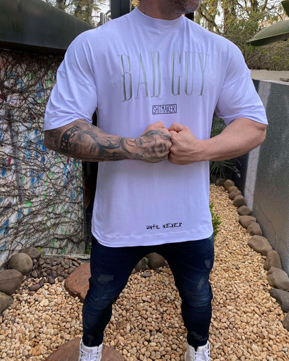Camiseta Oversized Bad Guy White