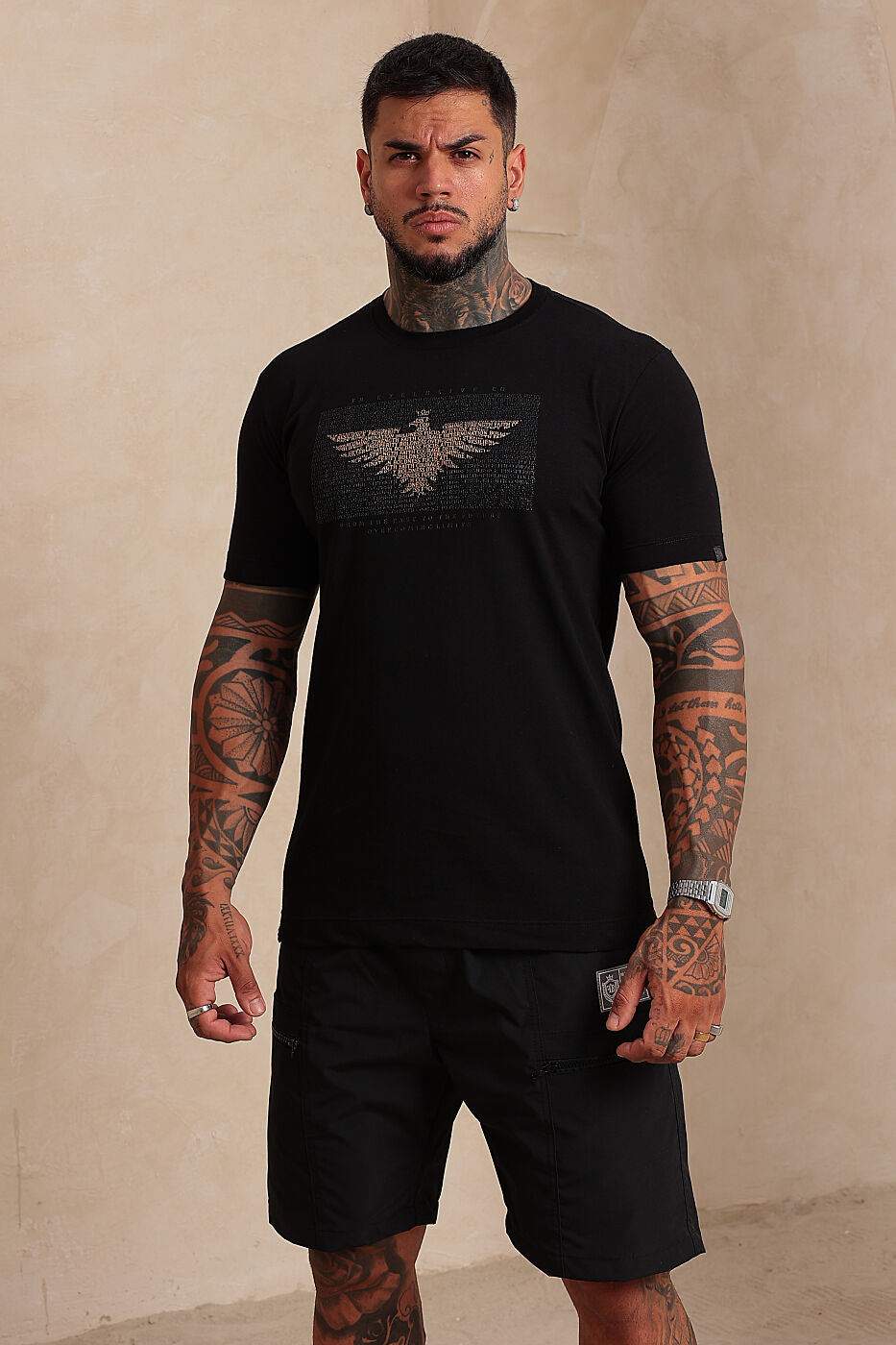 Camiseta Slim Águia Leatters Preta