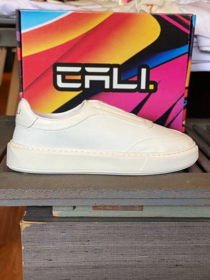 Tênis Cali White sem cadarço