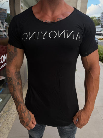 Camiseta Gniyonna - Blck