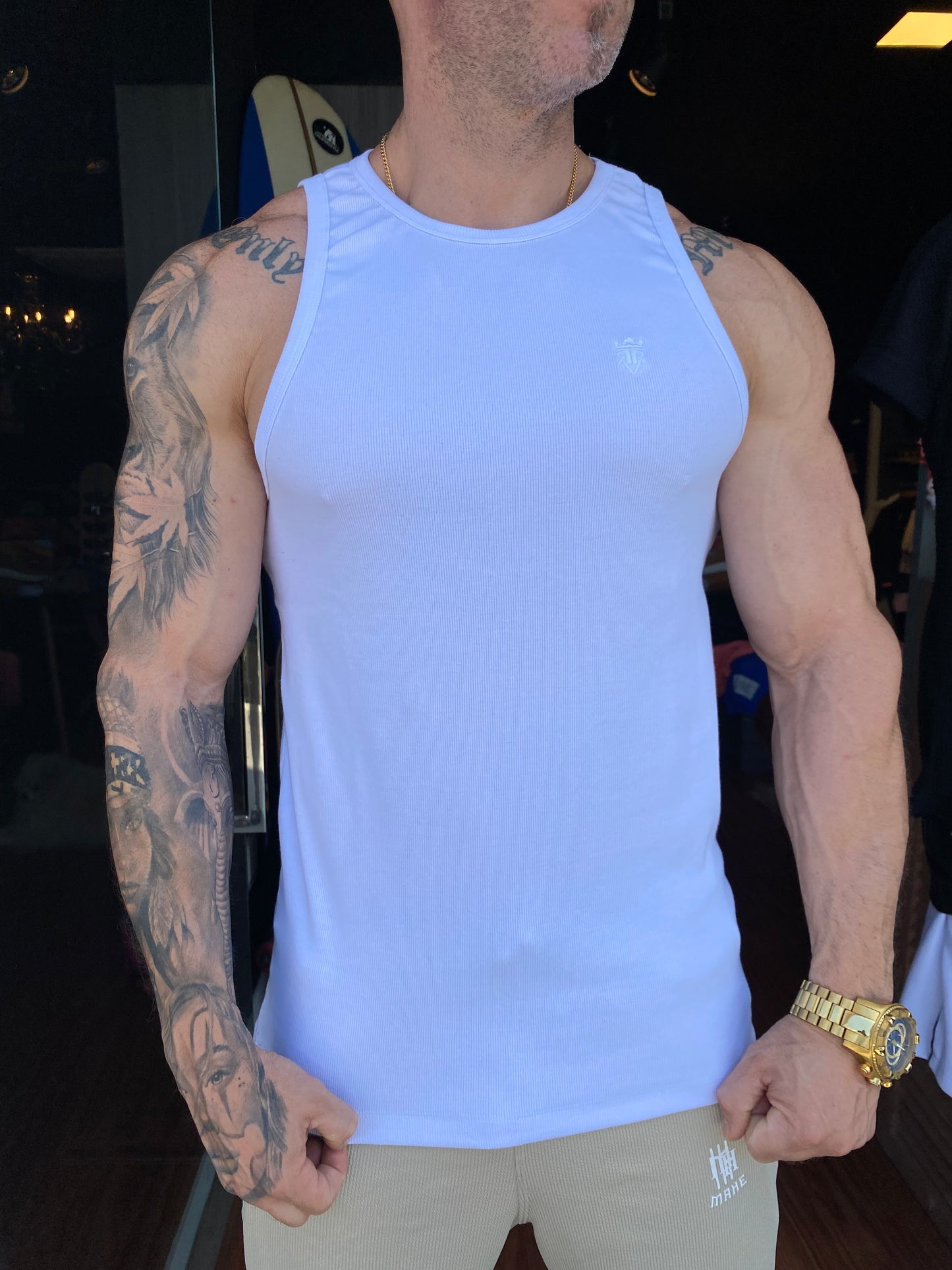 Regata White Celebrate