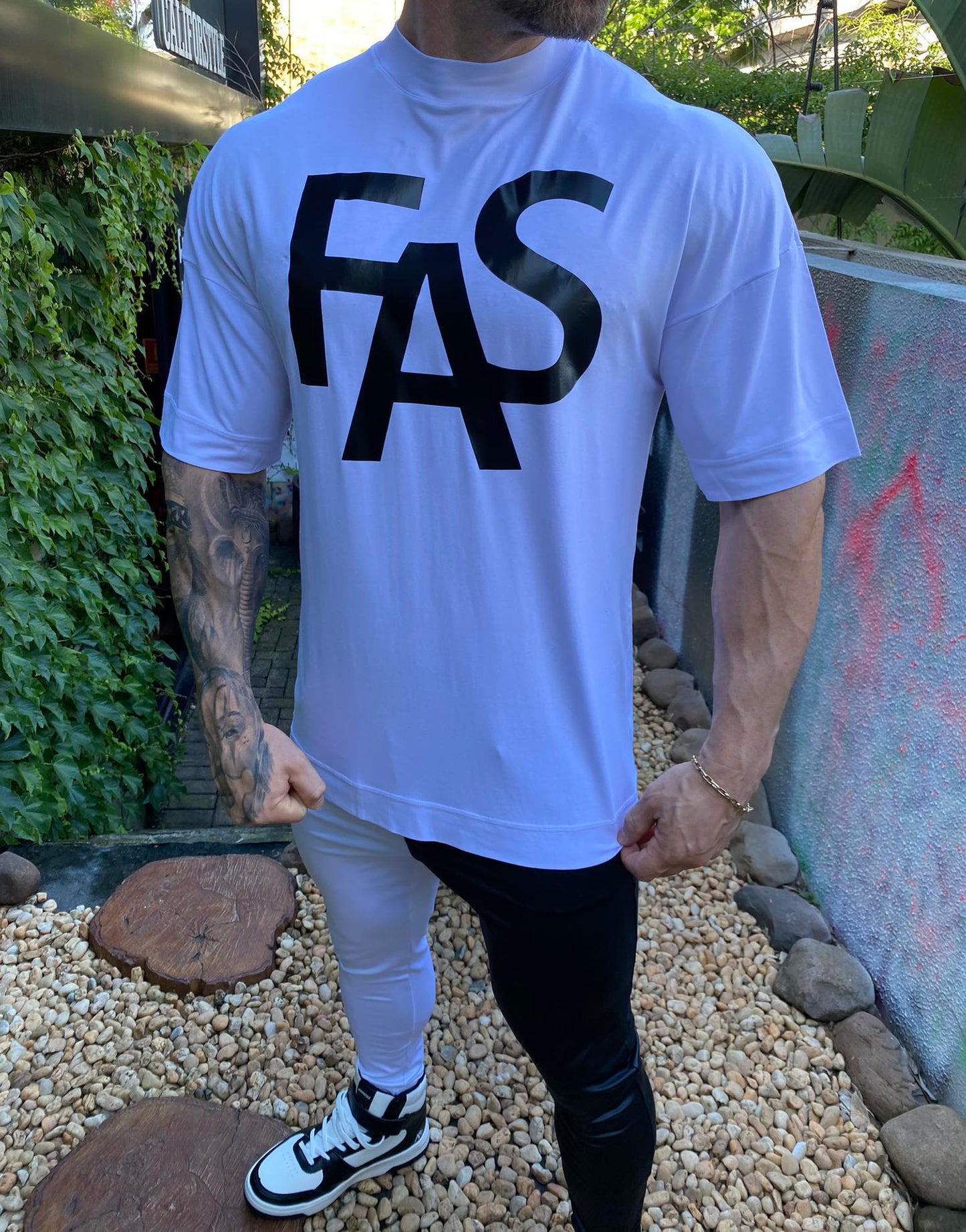 Camiseta Oversized FAS White
