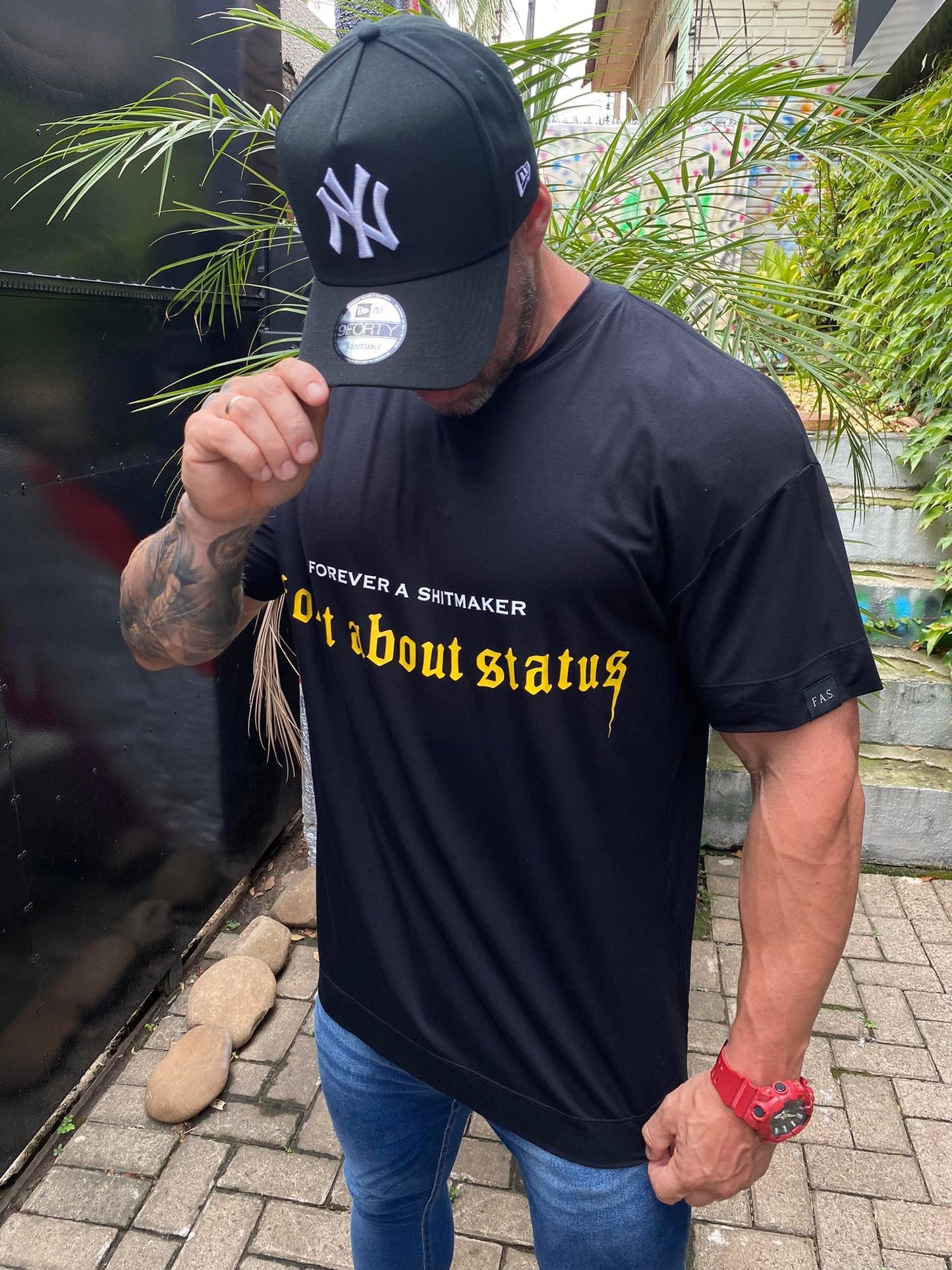 Camiseta Oversized Black Yellow