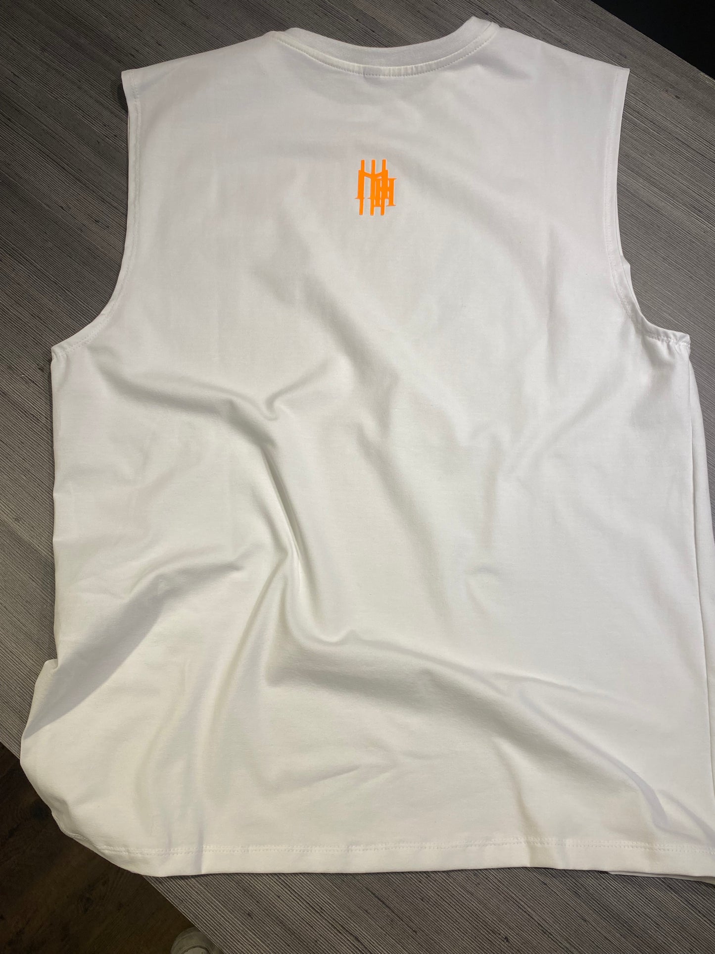 Regata Mahe White Orange