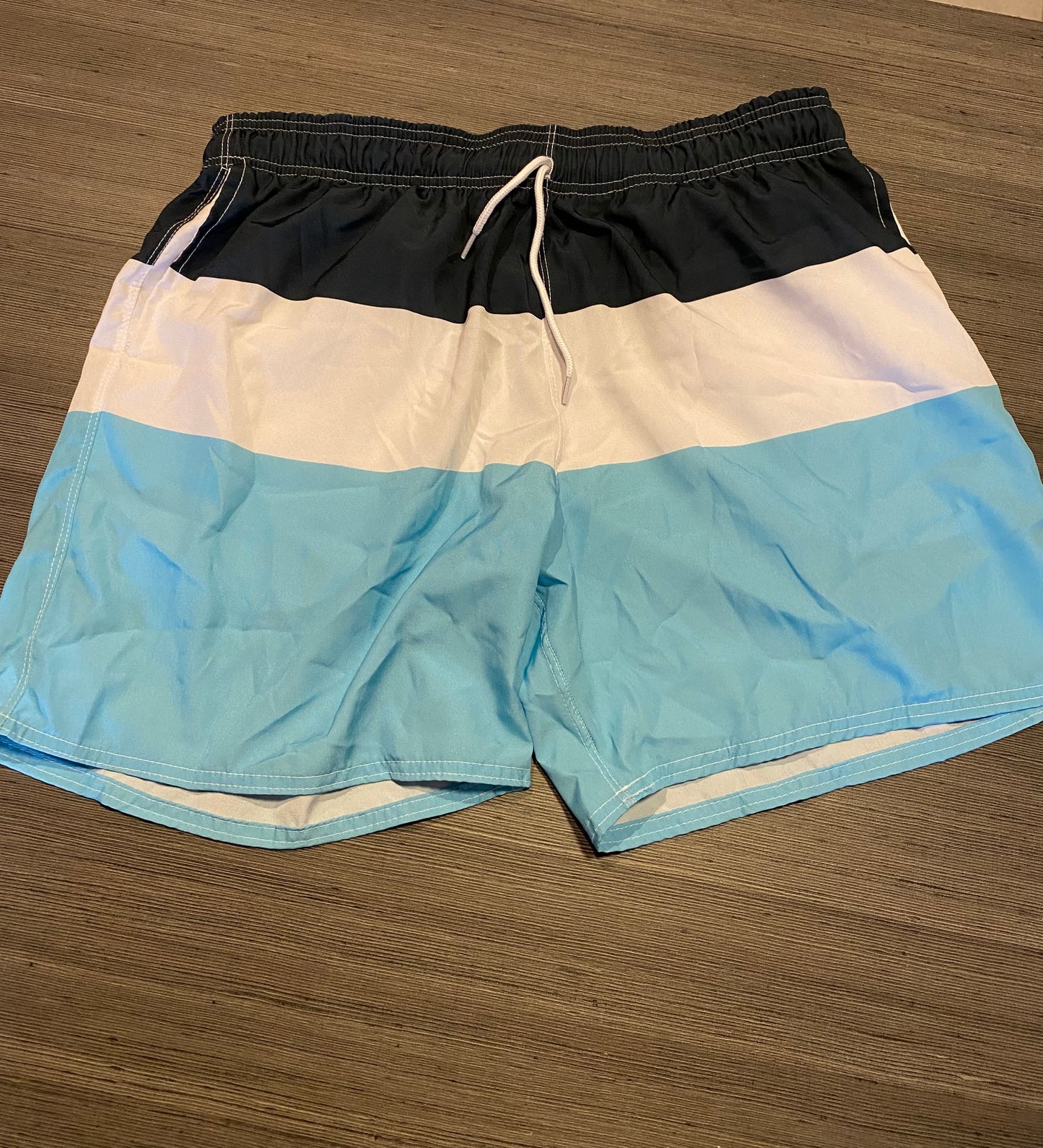 Shorts Praia- Secagem rápida