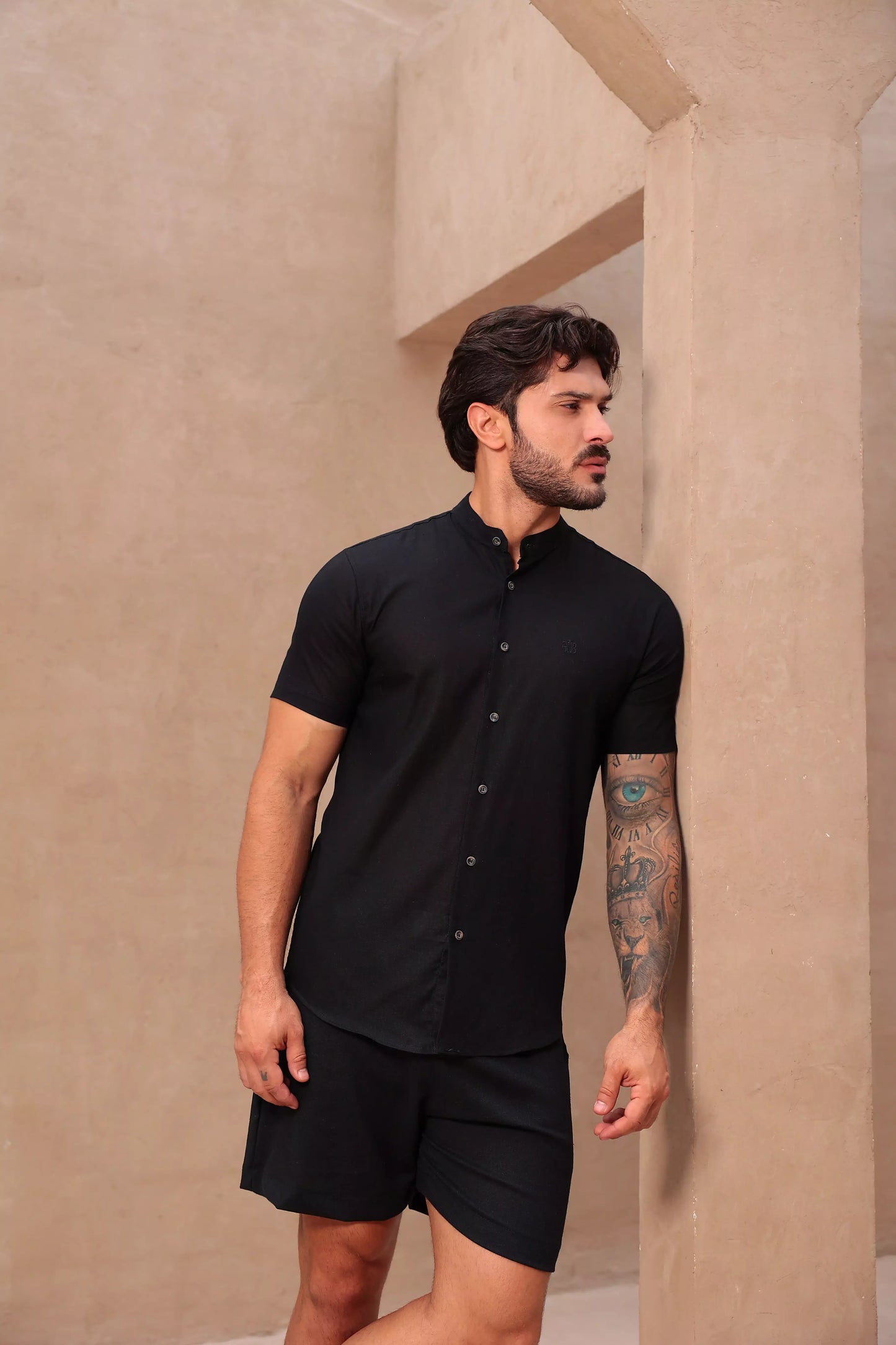 Camisa Curta Linho Preta