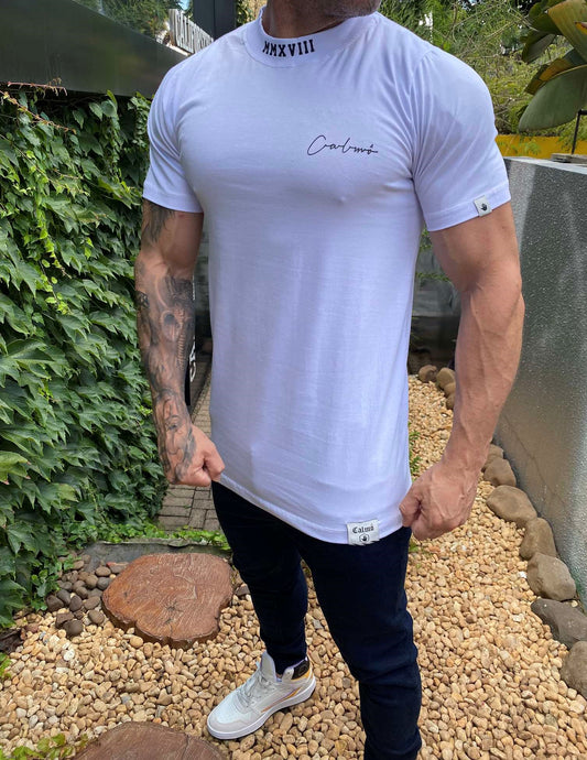Camiseta Assinature White