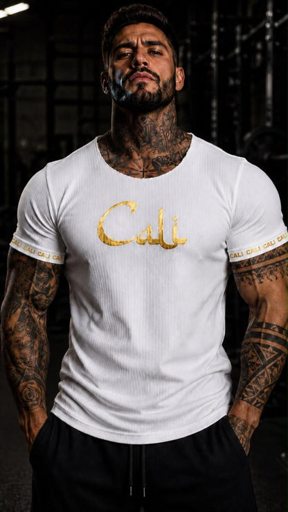 Camiseta Cali canelada branca e dourada - foto 3 de 4