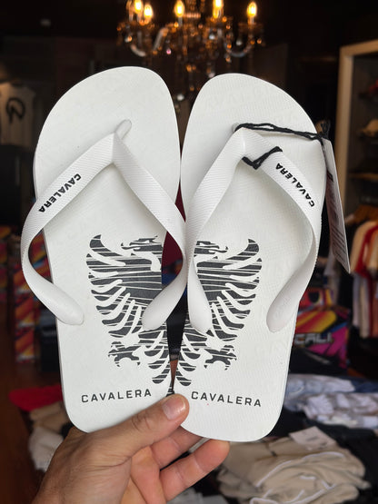 Chinelo Cavalera Águia
