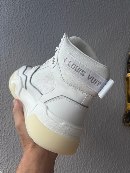 Tênis LV Luxuy importado Cano Alto Branco ( Sob encomenda)