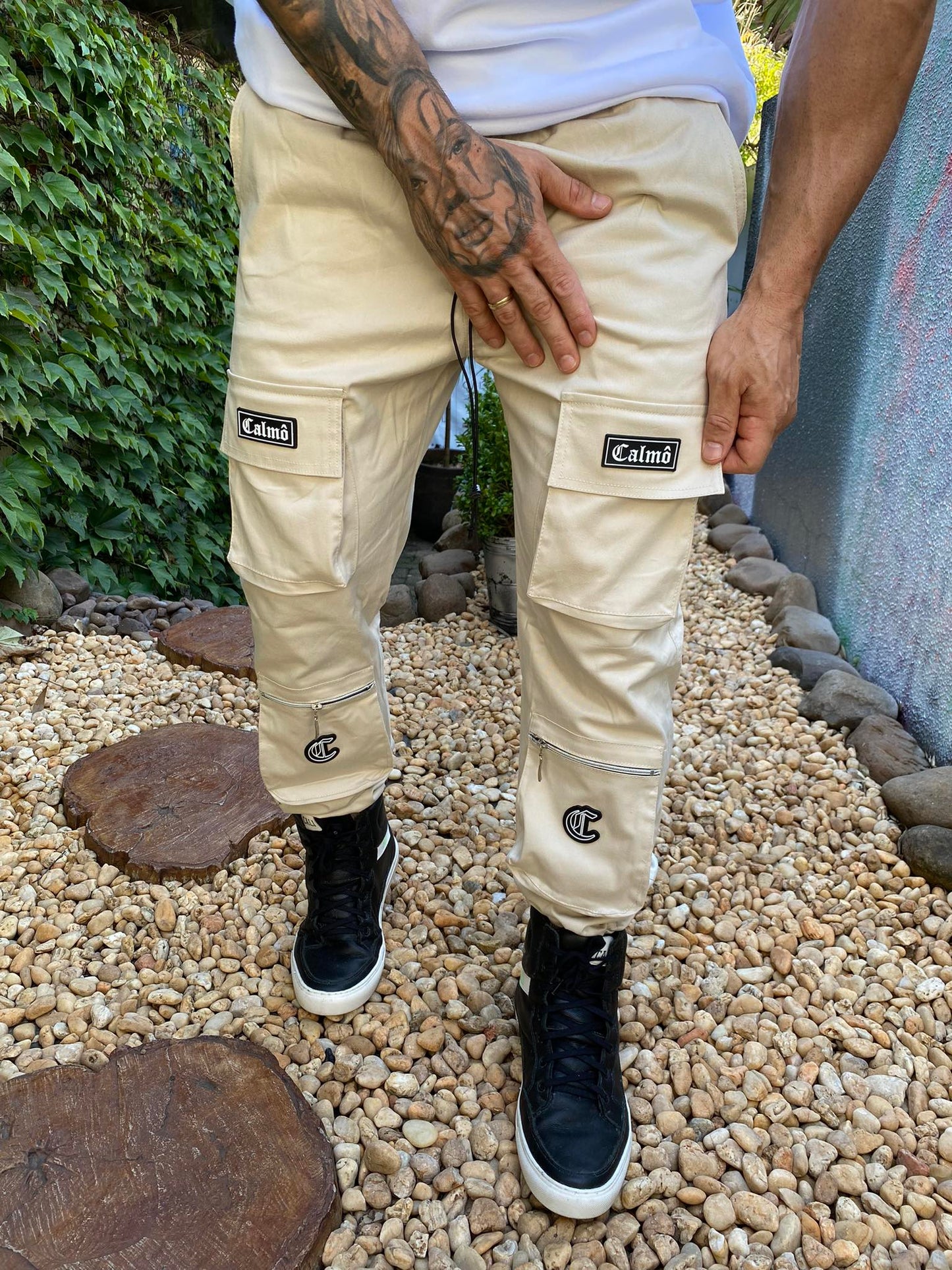 Calça Cargo Bege