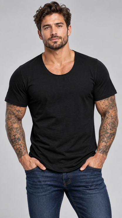 Camiseta Semi Long Gola Canoa Preta