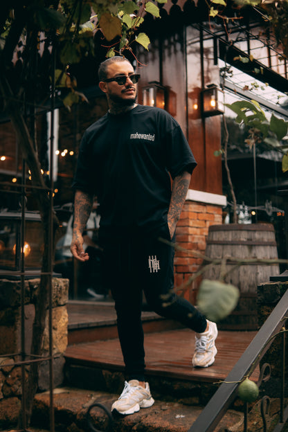 Camiseta Oversized Mahe Black Silver