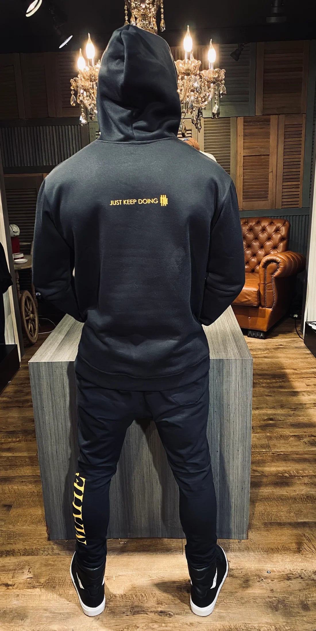 Calça Mahe Moletom Black Yellow