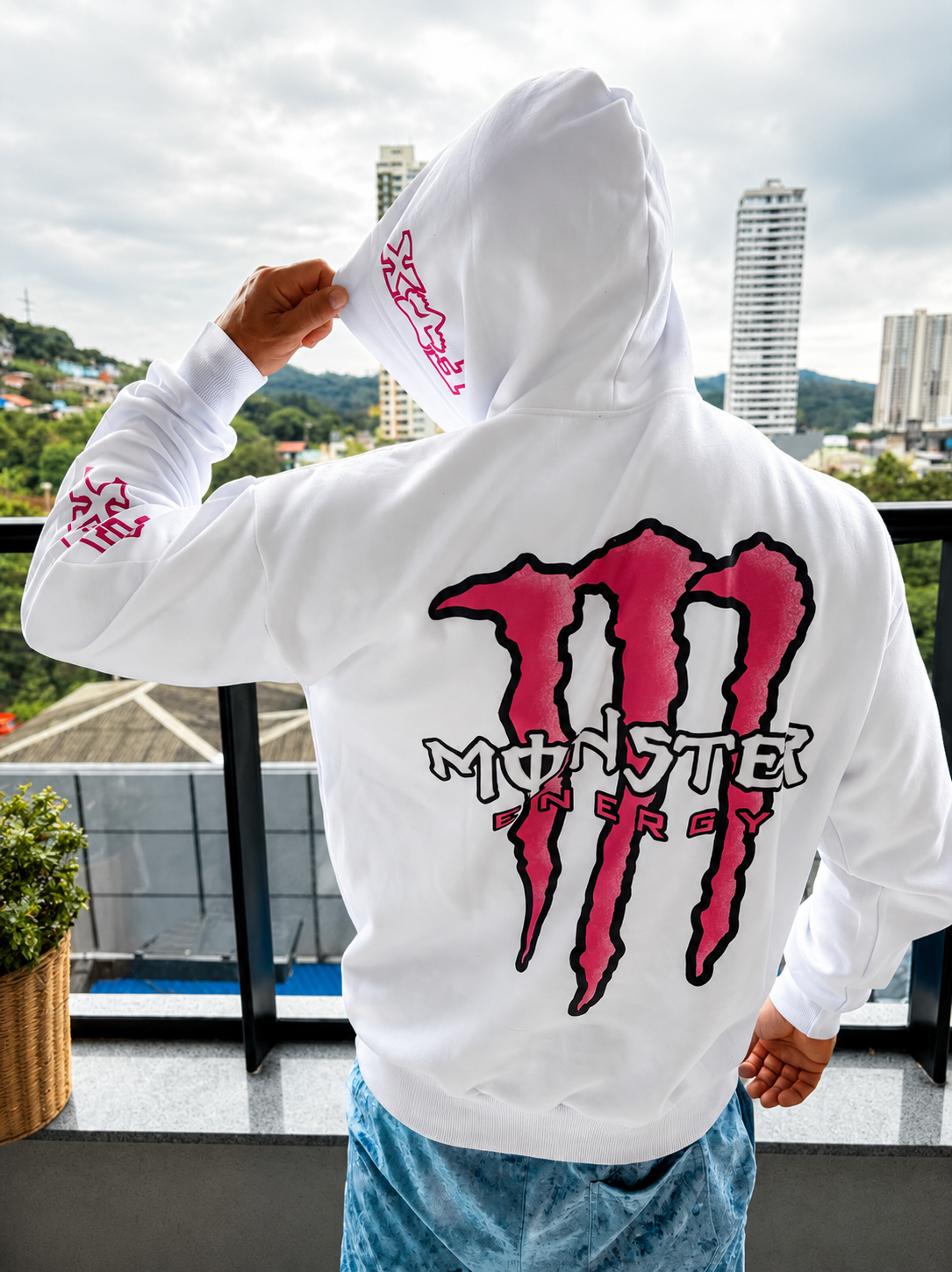 Moletom Monster Fox Oversized White Pink