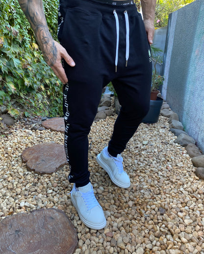 Calça Mahe Moletom Harlem Black