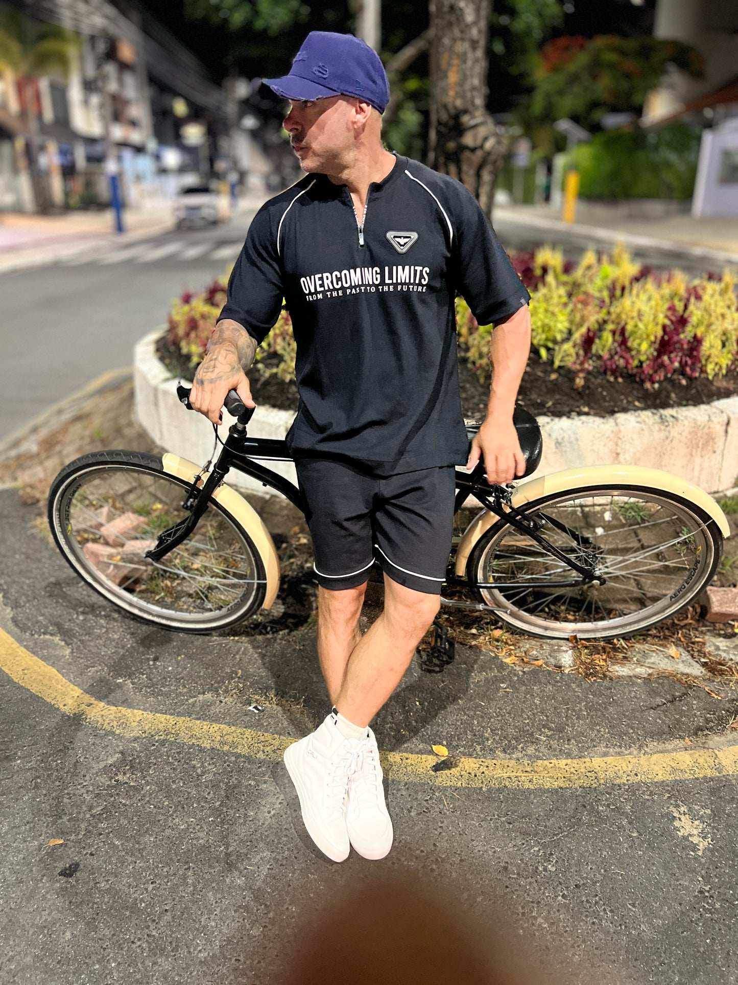 Conjunto Over Vivo Águia Preto