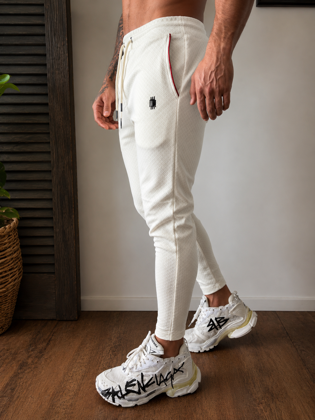 Calça Mahe Skinny Off White lista Red White