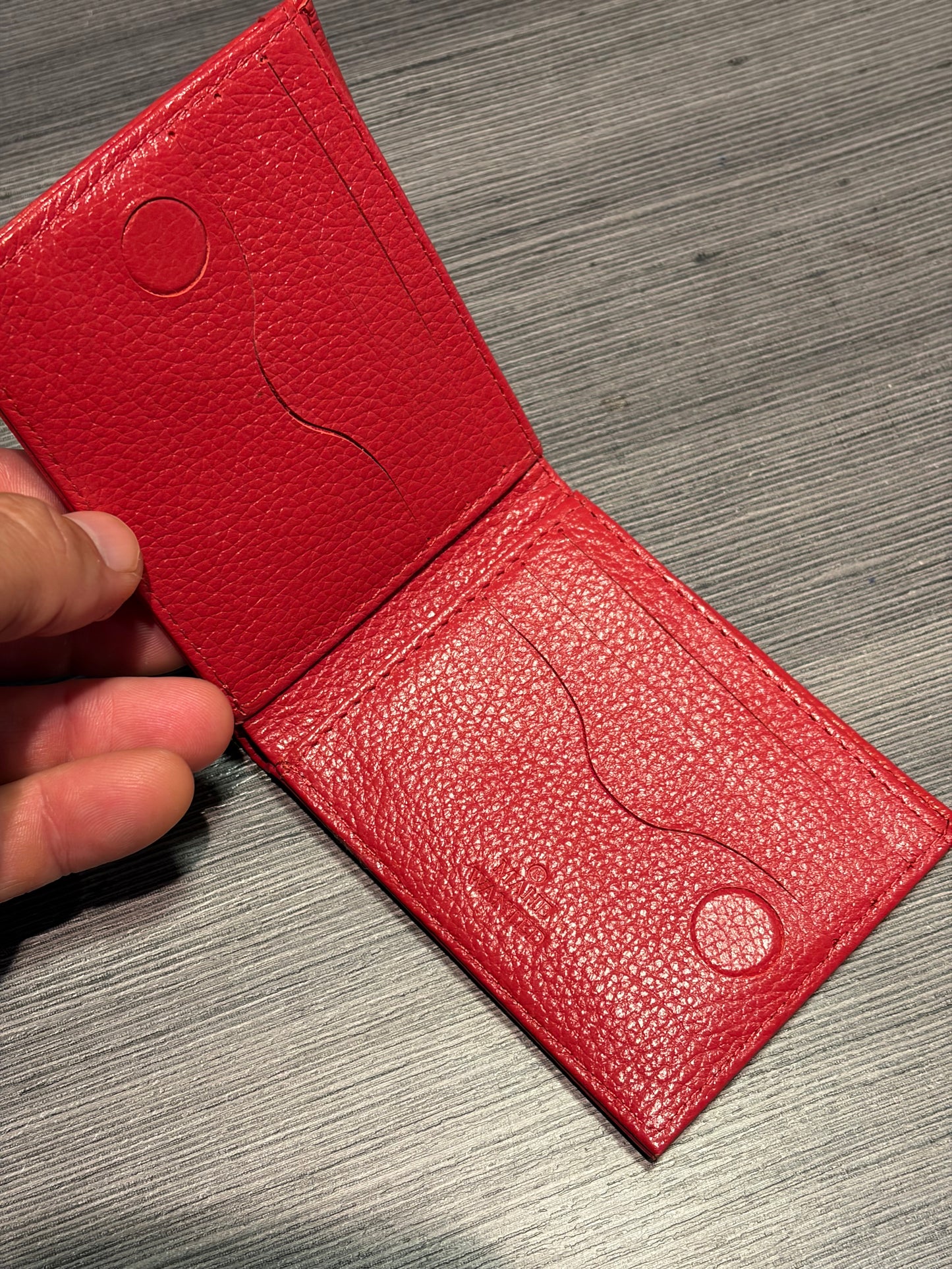 Carteira Red Logo em couro