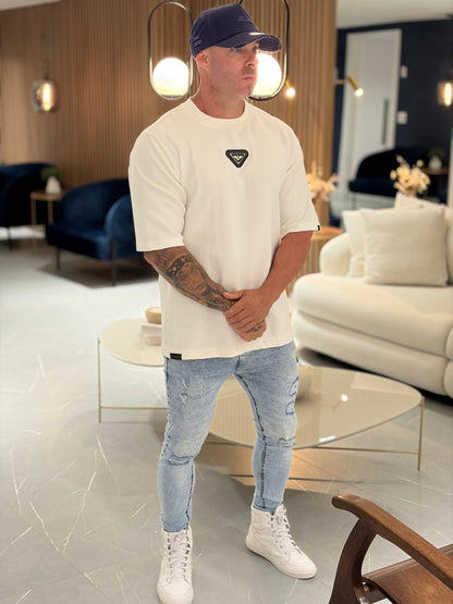 Camiseta Over Águia Textura OFF White