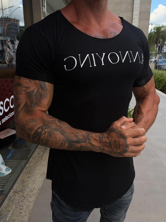 Camiseta Gniyonna - Blck