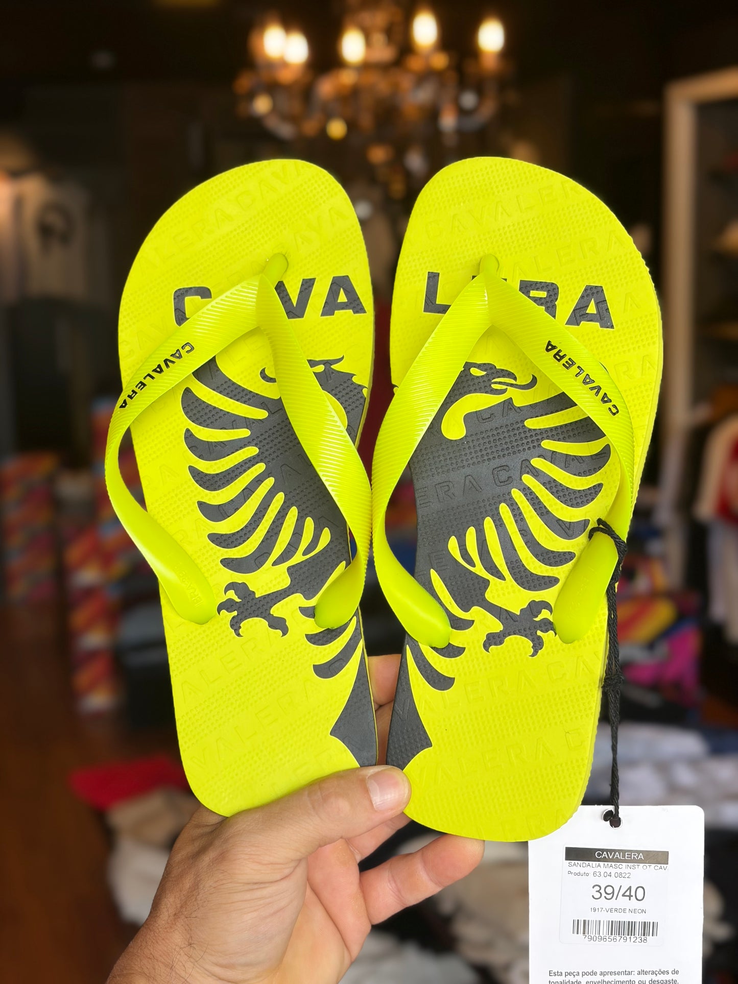 Chinelo Cavalera Neon