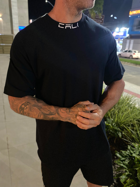 Camiseta Cali Over Black