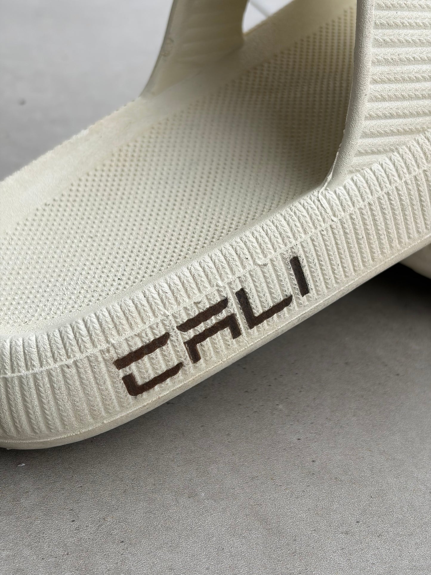 Chinelo Nuvem CALI X COSA NOSTRA (COLLAB)