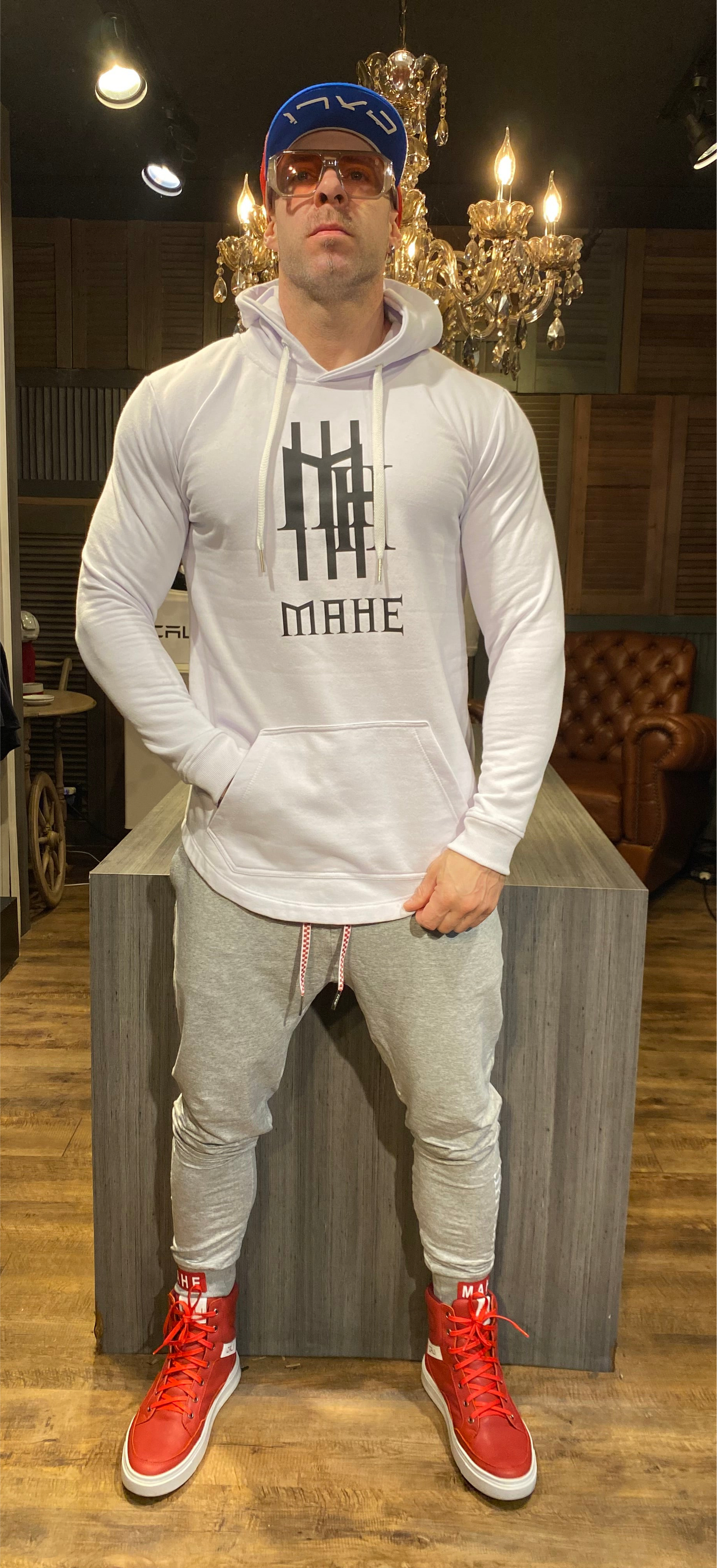 Canguru Mahe White Logo Black