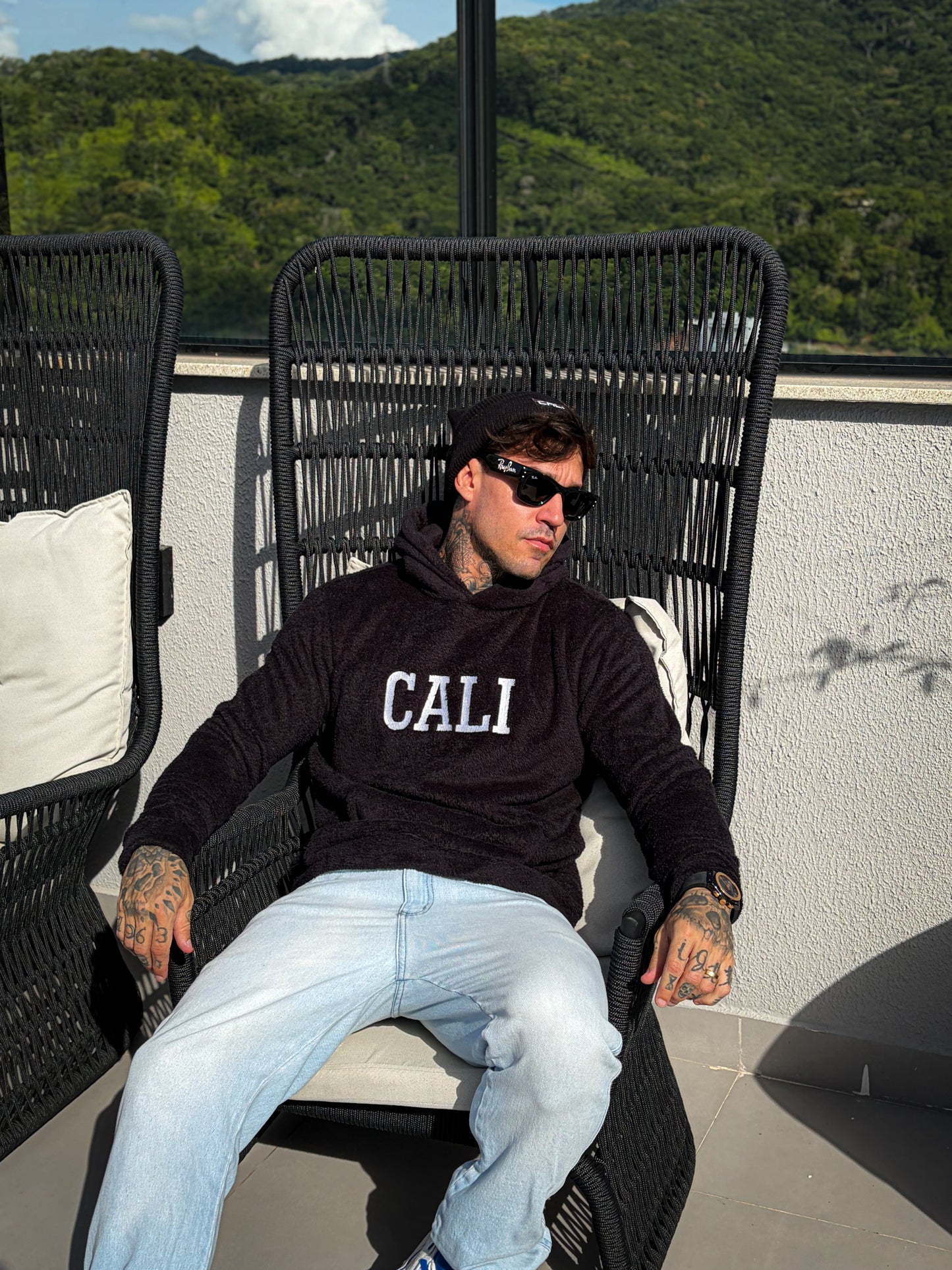 Moletom Cali Black Pelúcia