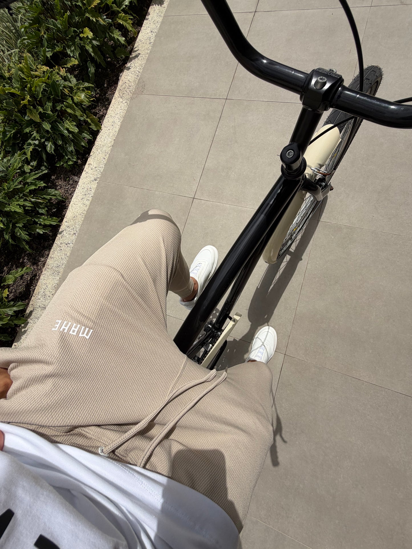 Calça Mahe Skinny Bege Canelada