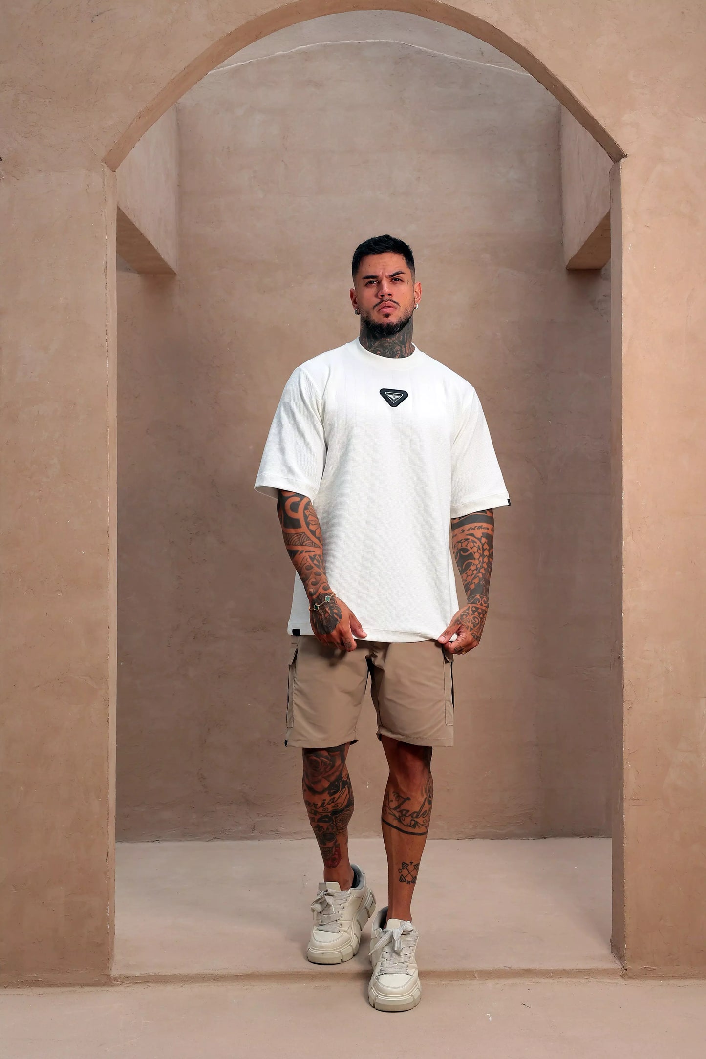 Camiseta Over Águia Textura OFF White