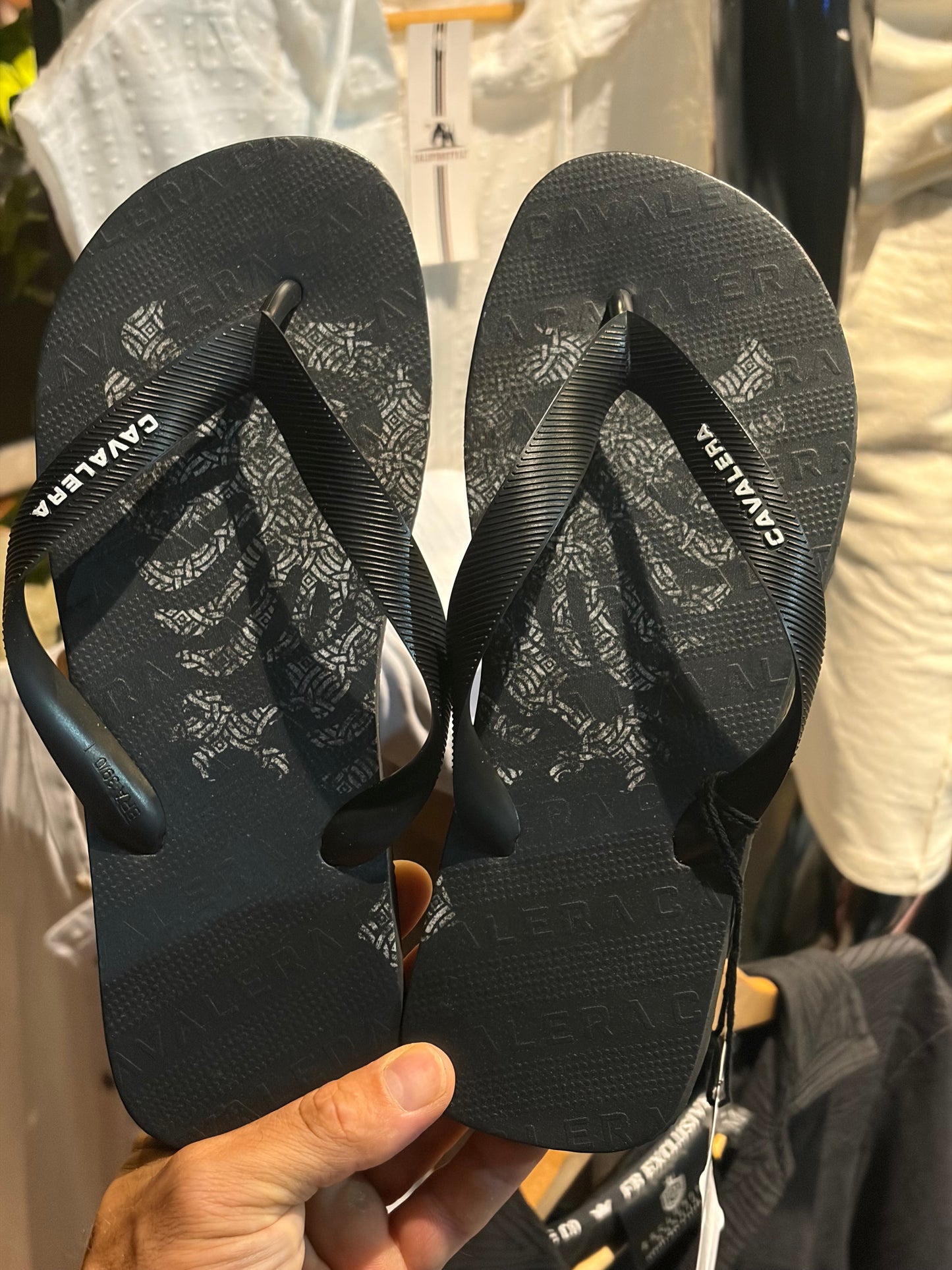 Chinelo Cavalera Universe