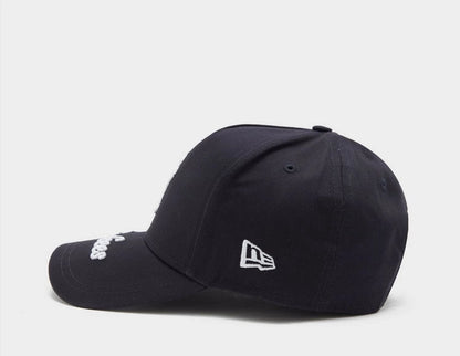 Boné New Era Yankess Marinho Branco