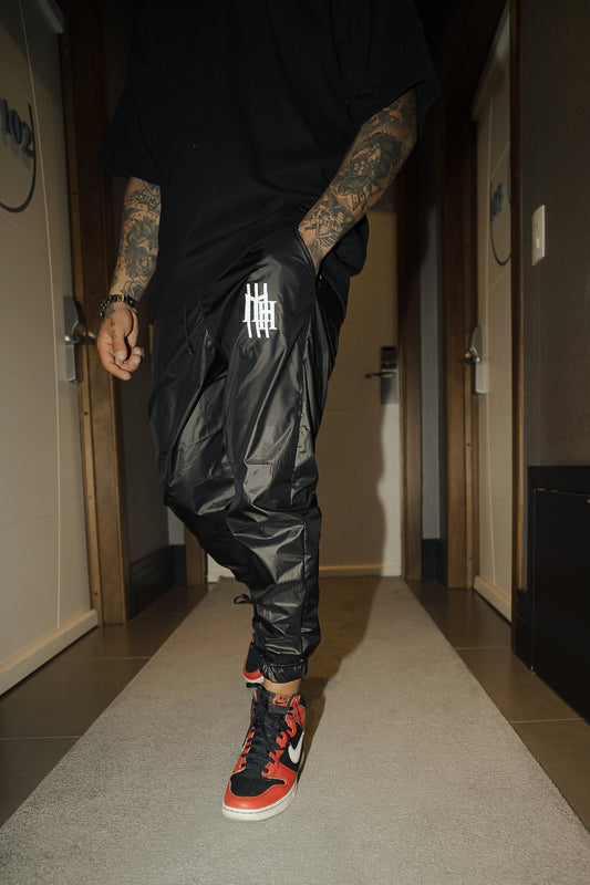 Calça Mahe Black Tactel Logo