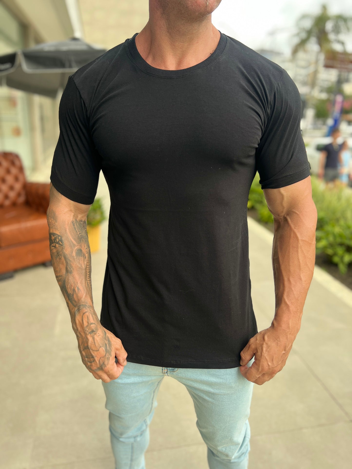 Camiseta Mahe Spray Black Slim