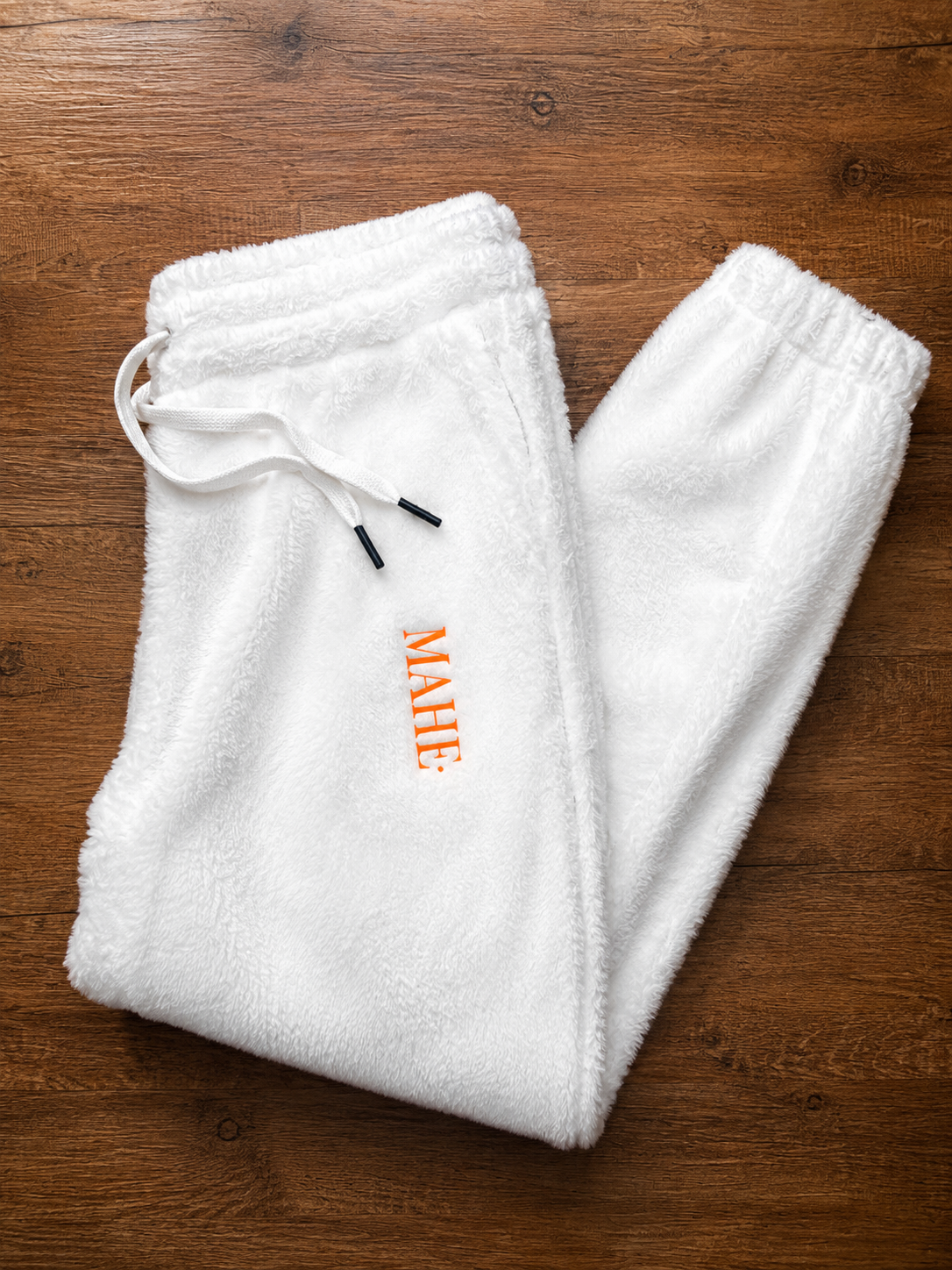 Calça Mahe Peluciada White Orange