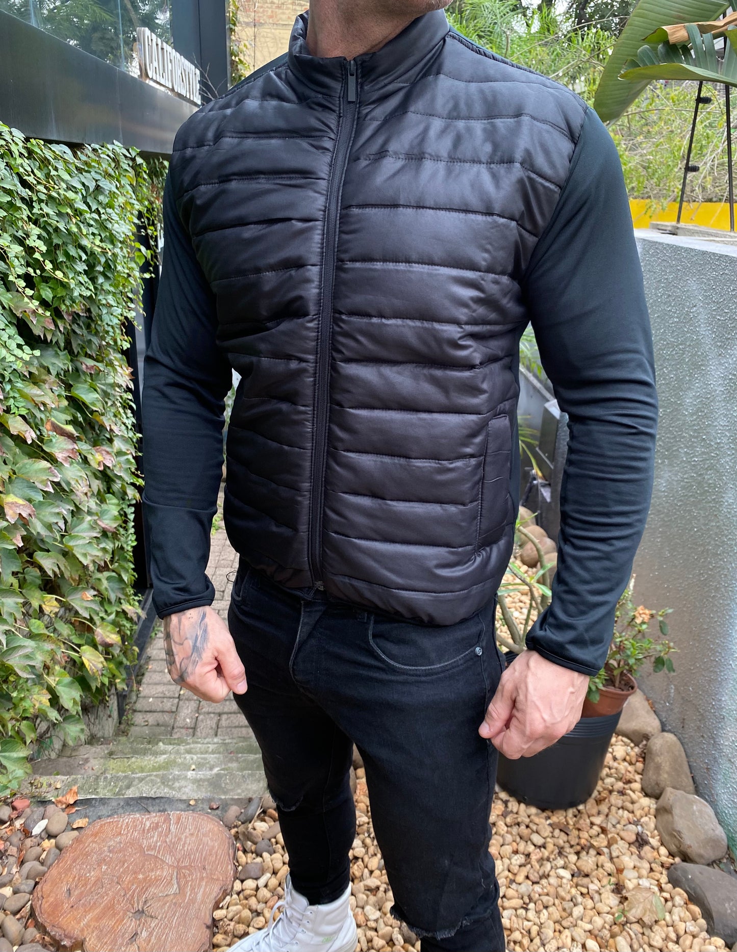 Jaqueta Tech Puffer Preta